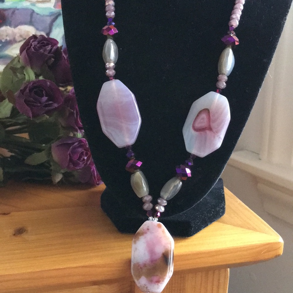 Beautiful Statement Necklace - image 2